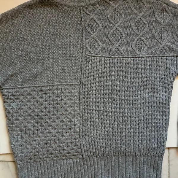 American Eagle Grey Patchwork Mixed Cable‎ Knit Mock Neck Sweater Womens Large - Image 7