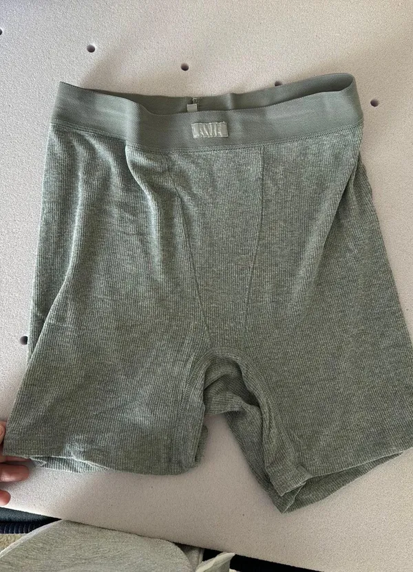 SKIMS Boxers - Image 2