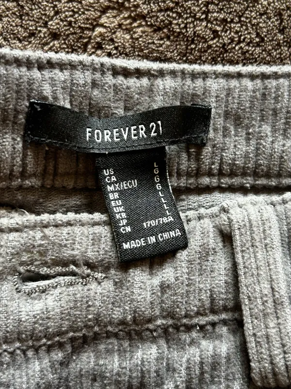 Cargo Forever 21 Pants - Image 3