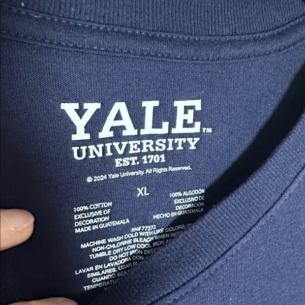Yale University Navy Blue T-Shirt Handsome Dan Bulldogs Embroidered Crop College - Image 4