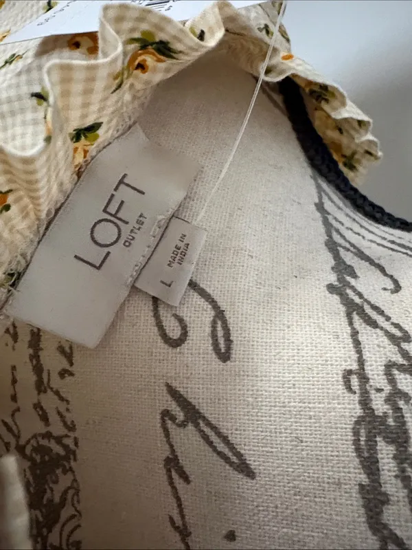LOFT - Large Cream Sleeveless Floral Ruffle Neck Blouse - Image 6