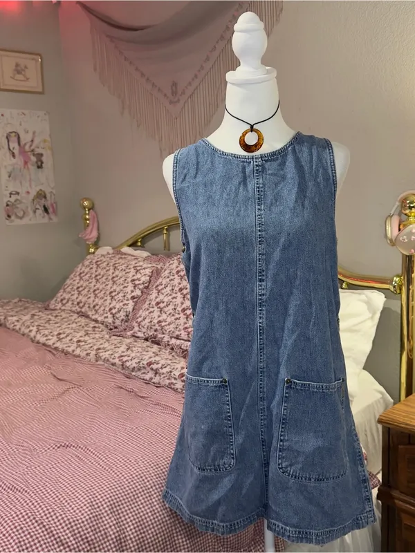 Vintage Sleeveless Blue Denim Pocket Shift Dress - Image 5