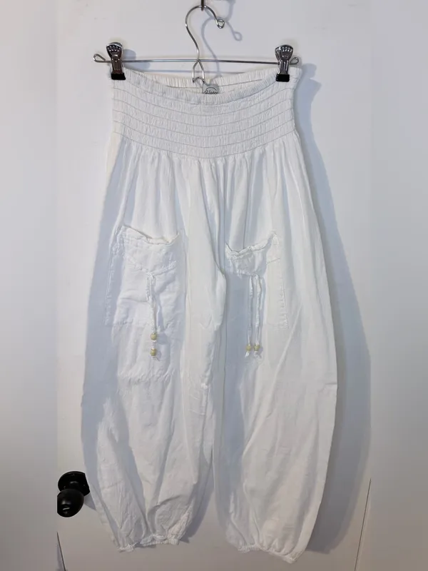 Blanco by Nature White Harem Balloon Pants L Smocked Boho Peru - Image 3