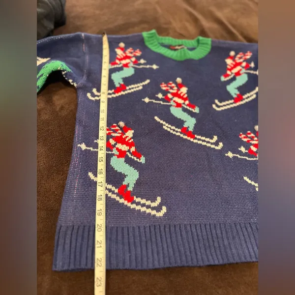 32 Degrees Heat Sz: XS Alpine Down Hill Ski Winter Trees Snow Holiday Pompom Sweater. - Image 4
