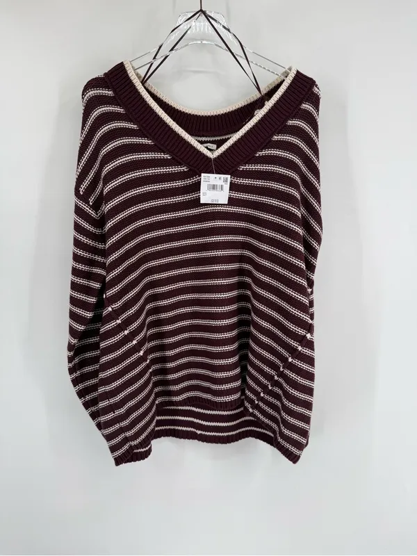 NEW‎ American Eagle Burgundy Striped Chunky Oversized V Neck Swester Sz small - Image 2