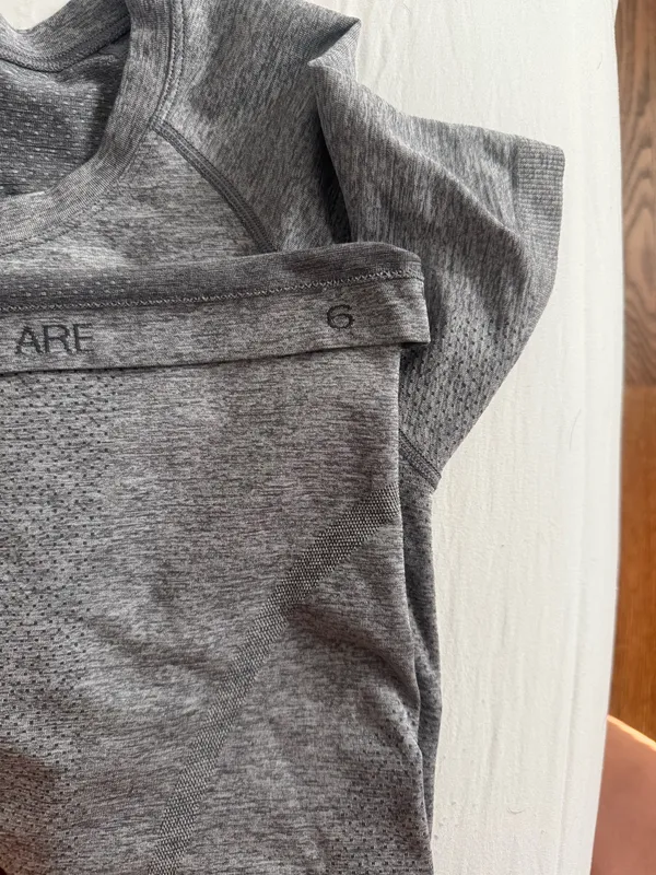 Lululemon Grey Swiftly Tech Short Sleeve - Image 4