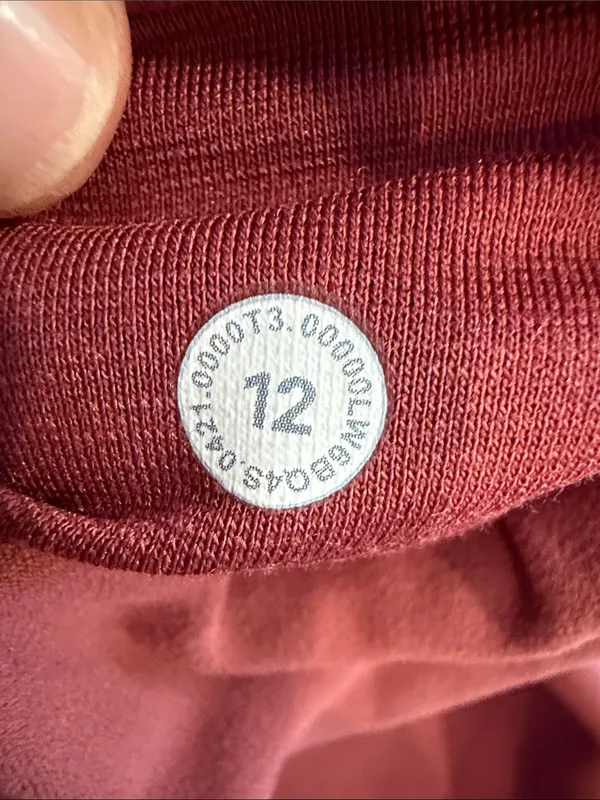 Lululemon Capri Leggings in Dusty Pink Size 12 - C55-018 - Image 2