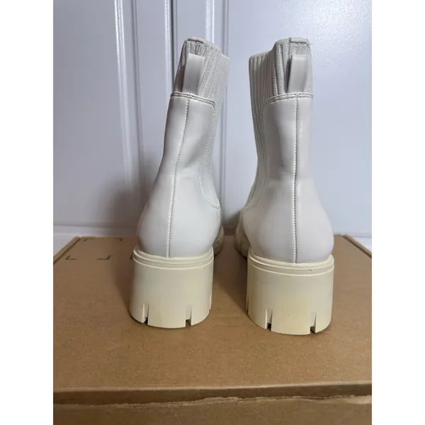 ZBY Women's Chunky Heel Sock Boot Cream Color Size‎ 9 - Image 2