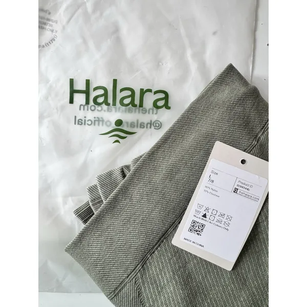 NWT Halara Mineral Green Ribbed High Waisted Tummy Control 7/8 Leggings Large - Image 7