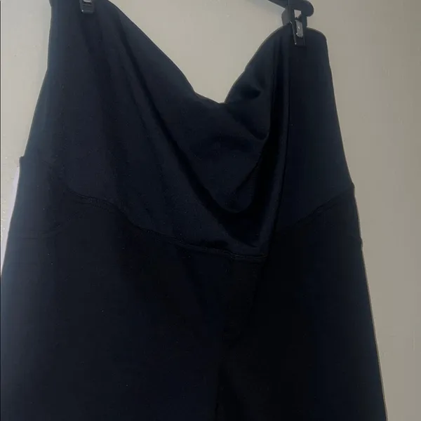 Isabel Maternity by Ingrid & Isabel Black Leggings - Image 3