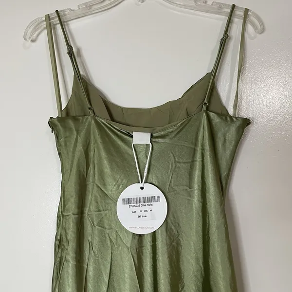 NEW! Selfie Leslie Well Versed Pleated Bust Front Split Dress Olive MED 27595d24 - Image 10