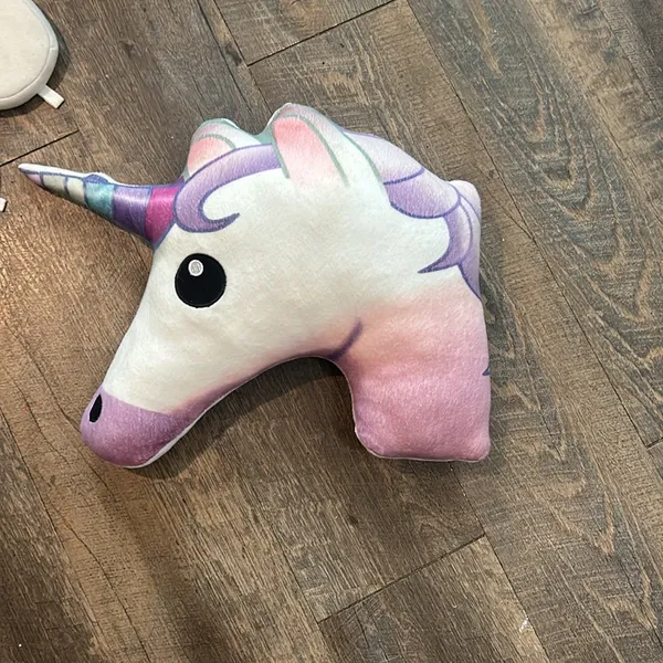 Unicorn Slippers Women’s Size‎ Large 9-10 With Unicorn Pillow - Image 2
