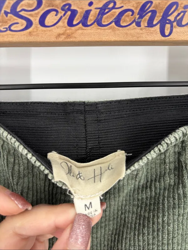 OLI & HALI corduroy high rise flare pants medium green - Image 2