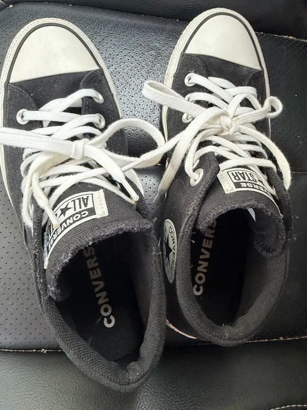 Converse Chuck Taylor All Star High Top Black White Women’s size 8 shoes - Image 5