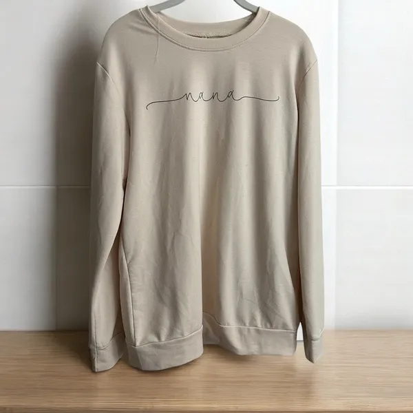 Nana‎ Sweatshirt Beige M Women Graphic Casual Gift Cozy Comfortable Soft Grandma - Image 2