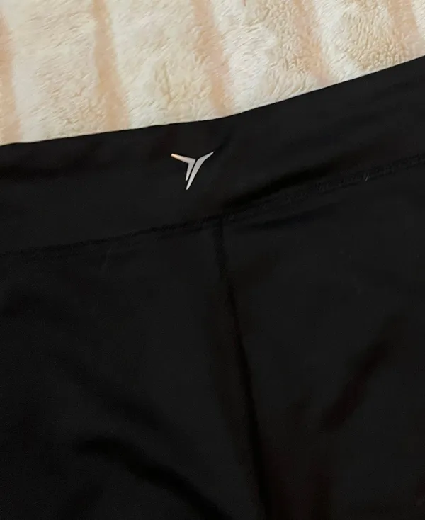 Old Navy Black Leggings - Image 4