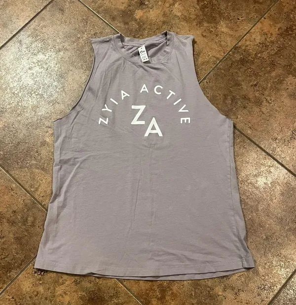 Zyia Lilac ZA Gym Tank Size M - Image 5