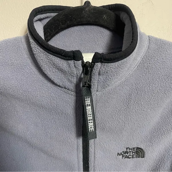 The North Face Vintage Fleece zip vest size large - Image 3