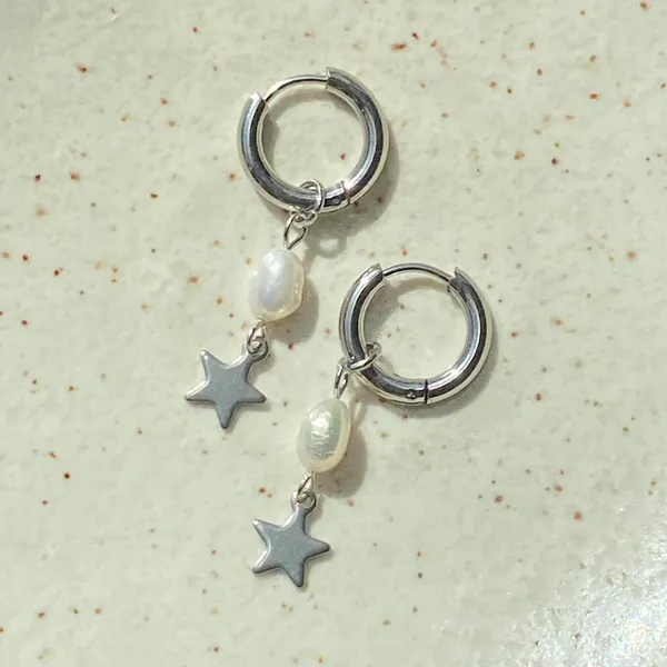 Handmade grunge fairy whimsical y2k style quality pearl star hoop earrings⭐️ - Image 3
