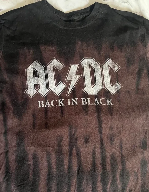 AC/DC Back in Black tee Size XS - Image 4