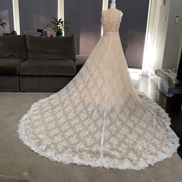 Women’s Strapless Formal Wedding Party Dress Size 4 &extra long train cape *READ - Image 11