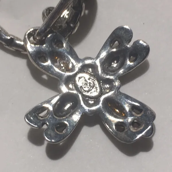 Premier Designs Cross Clover Flower Necklace Silver tone 20" - Image 4