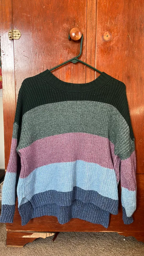 Outfitters Sweater - Image 3