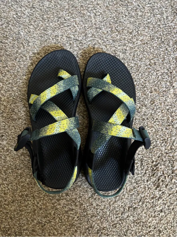 Chaco Z2 Sandals with Green and Yellow Straps Women’s Size 8 - Image 2