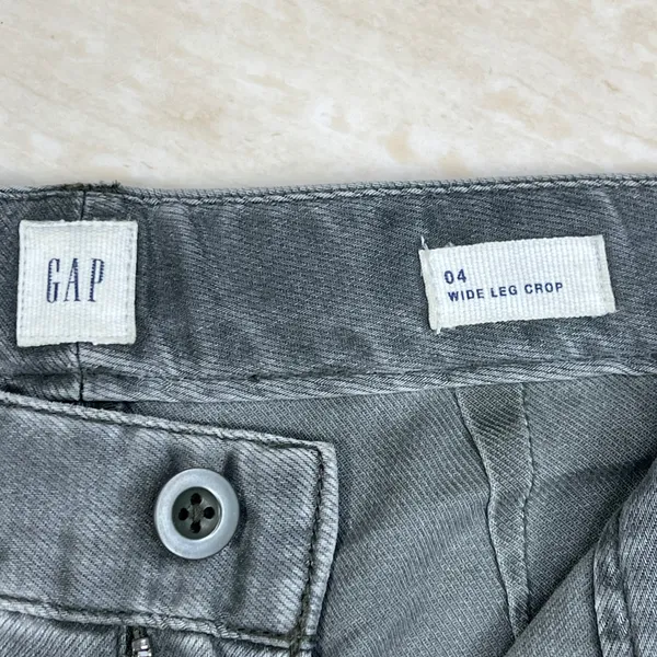 GAP Womens Size 4 Gray Wide Leg Crop High Rise Patch Pocket Denim Pants A36 - Image 2