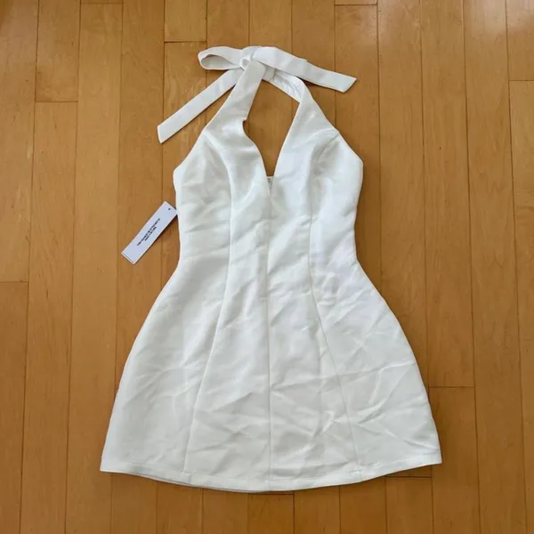 Princess Polly Deana white satin halter dress - Image 2