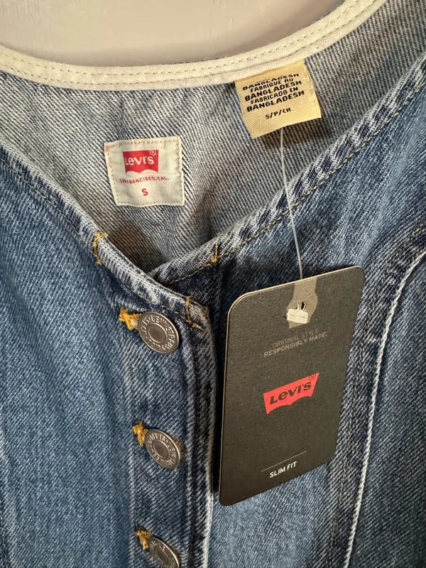 Levi's Blue Denim Button-Front Crop Top Size Small Slim Fit - Image 4