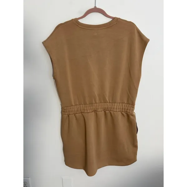 All In Motion Women's Airy Sleek Dress Tan Size large - Image 4