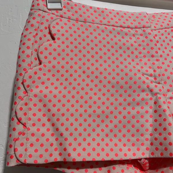 J Crew Womens Shorts Coral Pink Polka Dot Scalloped Pockets, Size 4 - Image 2