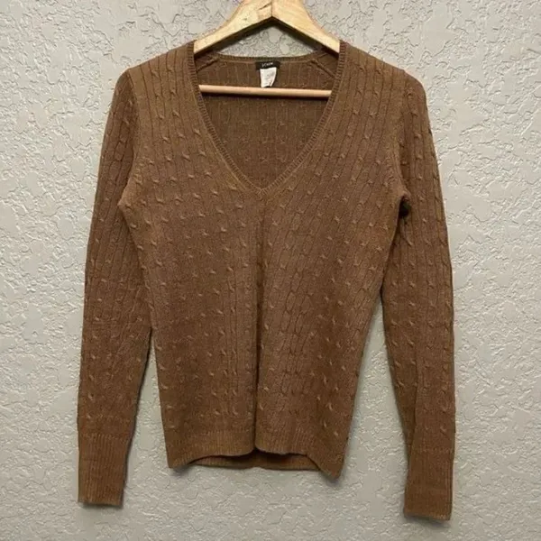 J. Crew Lightweight V - Image 2