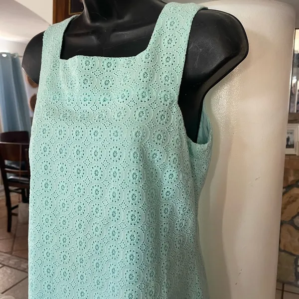 Muse SQUARE NECKLINE EYELET COTTON DRESS size 6 - Image 3