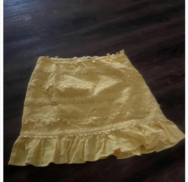 Milk and Honey Yellow two piece outfit - Image 3