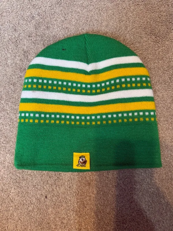Captivating Oregon Ducks‎ Green Beanie - Image 2