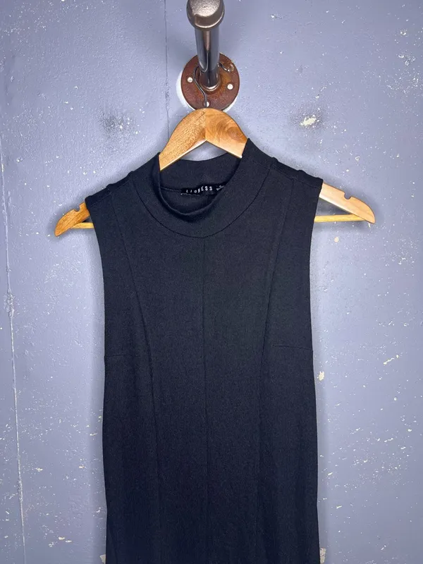 Lioness Indi Sleeveless Maxi Dress Small - Image 8