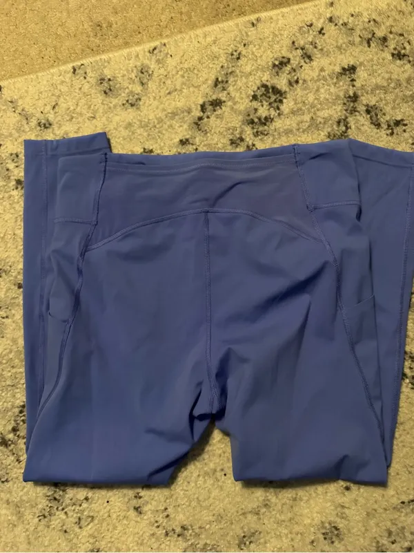 On Running On Cloud Royal Blue Performance Leggings - Image 6