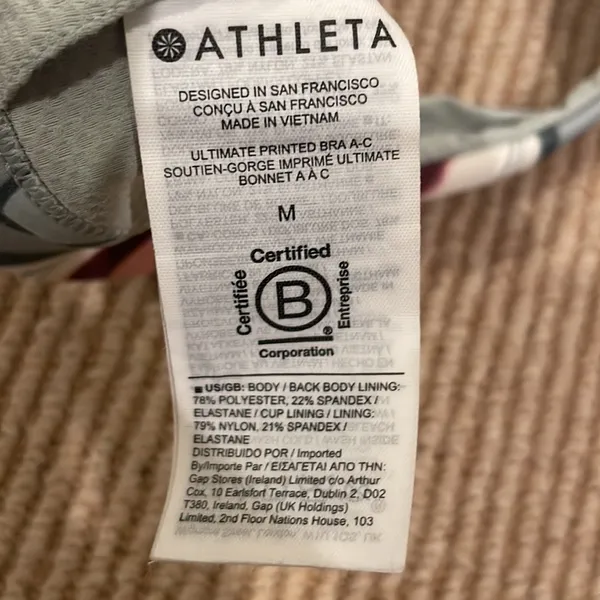 Athleta Ultimate sports bra - NWOT - Image 3