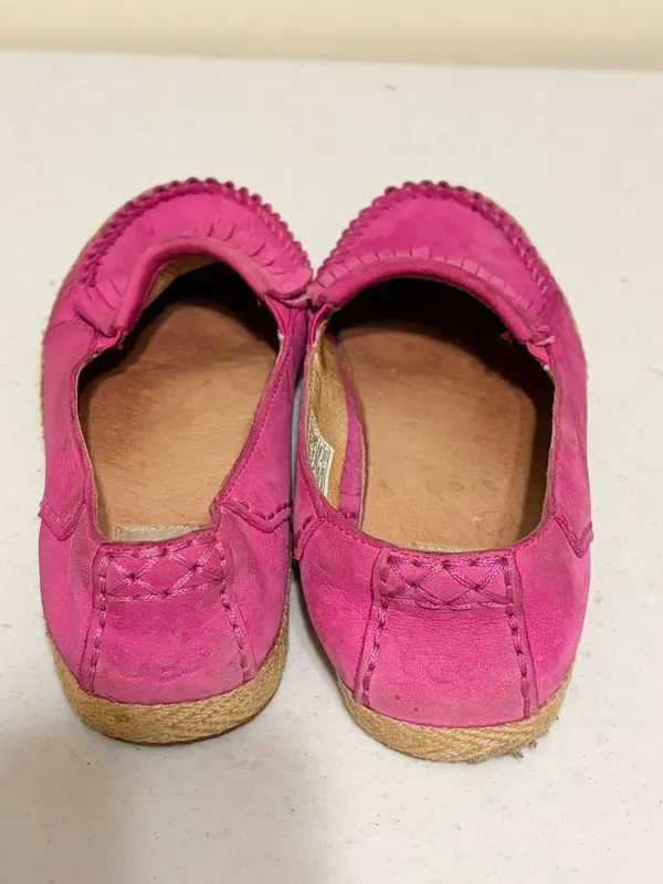UGG Australia Women's Marrah Hot Pink Leather Suede Moccasin Flats Size 8 - Image 2