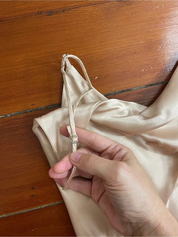 Park and Fifth Belmont Cowl Neck Satin Maxi Slip Dress Champagne Gold Sz M 🧡🎀 - Image 13