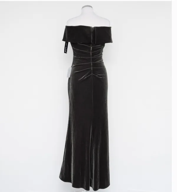 XScape Gown Off-The-Shoulder olive green - Image 2
