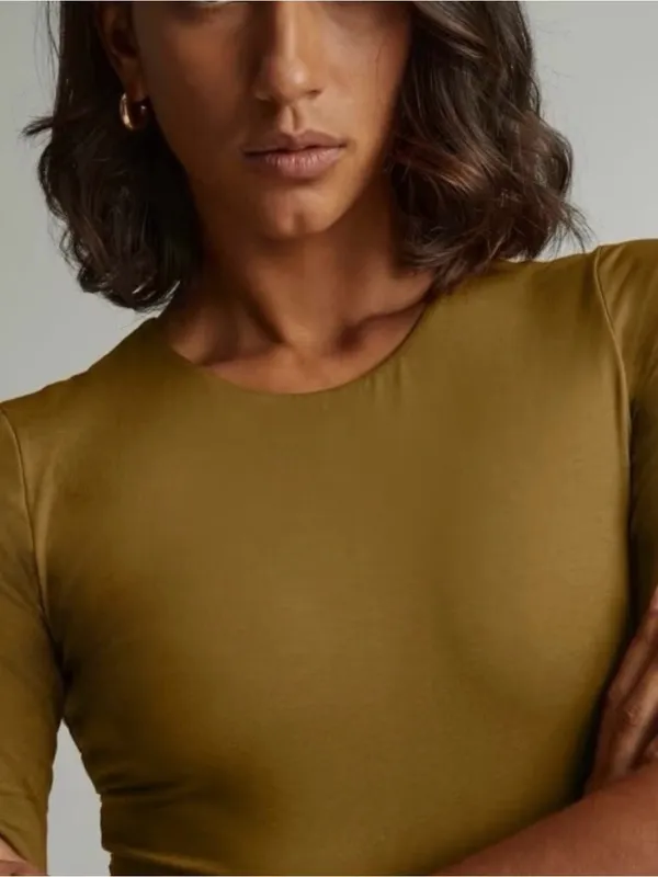 Everlane mustard tapenade Short Sleeve crewneck bodysuit, size S Supima cotton - Image 4