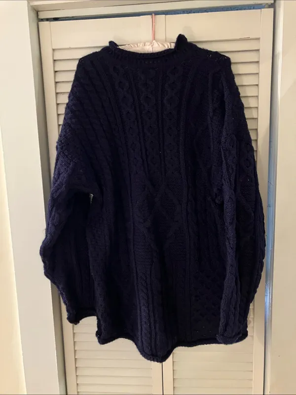 Blarney Woolen Mills Irish Wool Roll Neck Navy Blue Oversized Knit Sweater Hole - Image 5