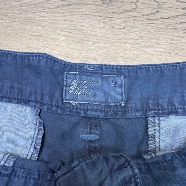 American Eagle Outfitters Navy‎ Blue Cotton Chino Shorts Cuffed Size 4 Y2K 2012 - Image 4