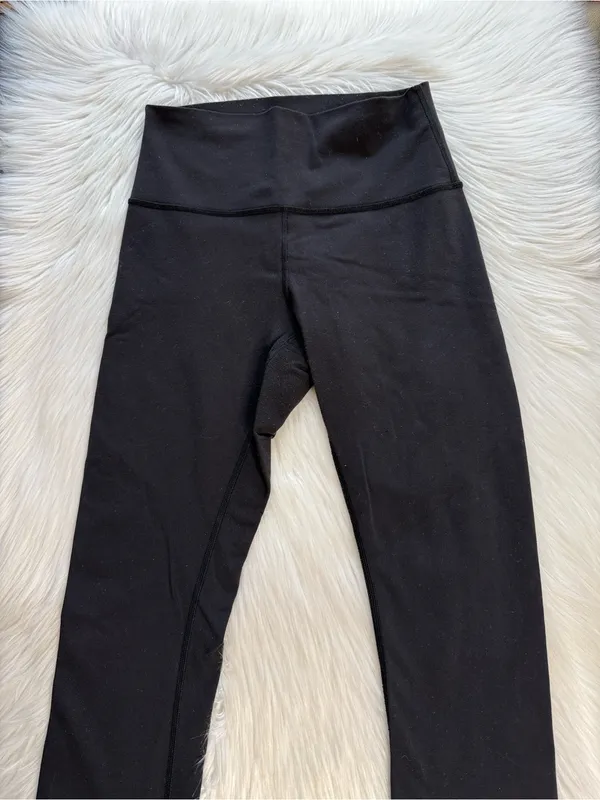 Lululemon Black Wunder Under High Rise Full On Luon 28” Inch Tights - Image 4