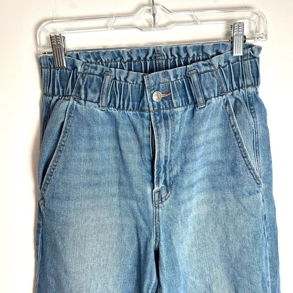 American Eagle High Rise Straight Leg Jeans - Image 2