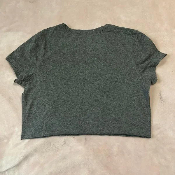 Tek-gear Women's Grey T-shirt - Image 3