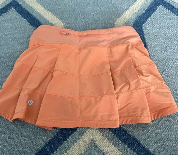 Lululemon Skirt Pace Rival Mid-Rise - Image 2